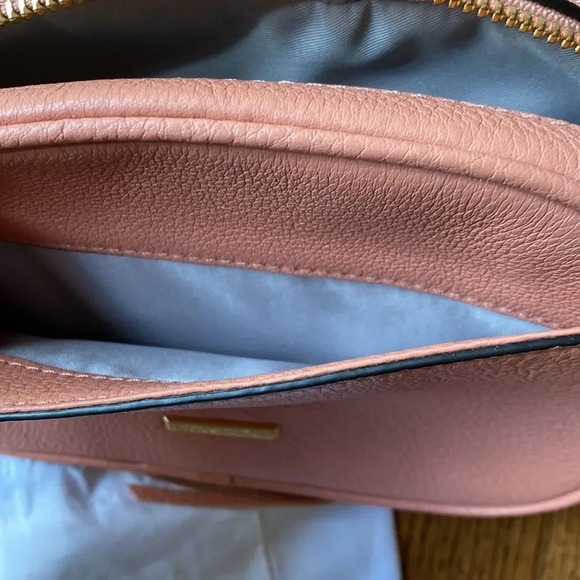 Rebecca Minkoff Women’s Blythe Pink Genuine Leather Crossbody Metal Chain - Picture 7 of 11